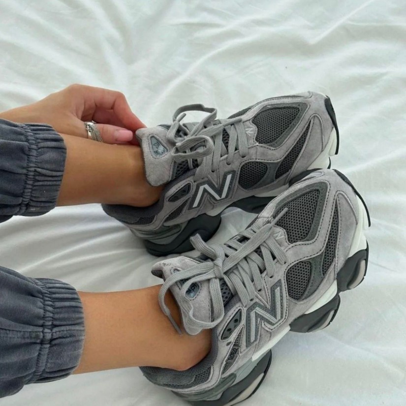 New Balance 9060 Gri