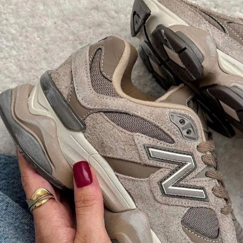 New Balance 9060 Kahve